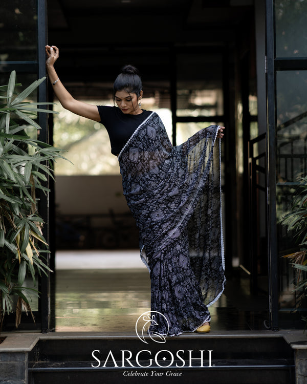 Elegant Styling Tips for Black Silk Sarees