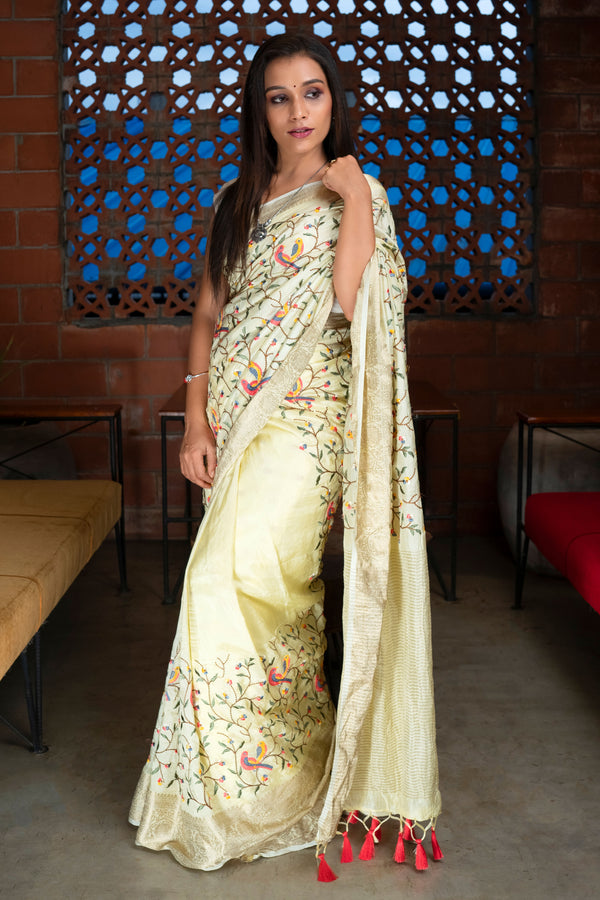 Unveiling the Latest Trends in Engagement Sarees