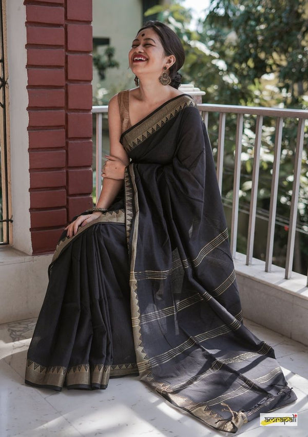 Styling Tips for Wearing a Black Silk Saree