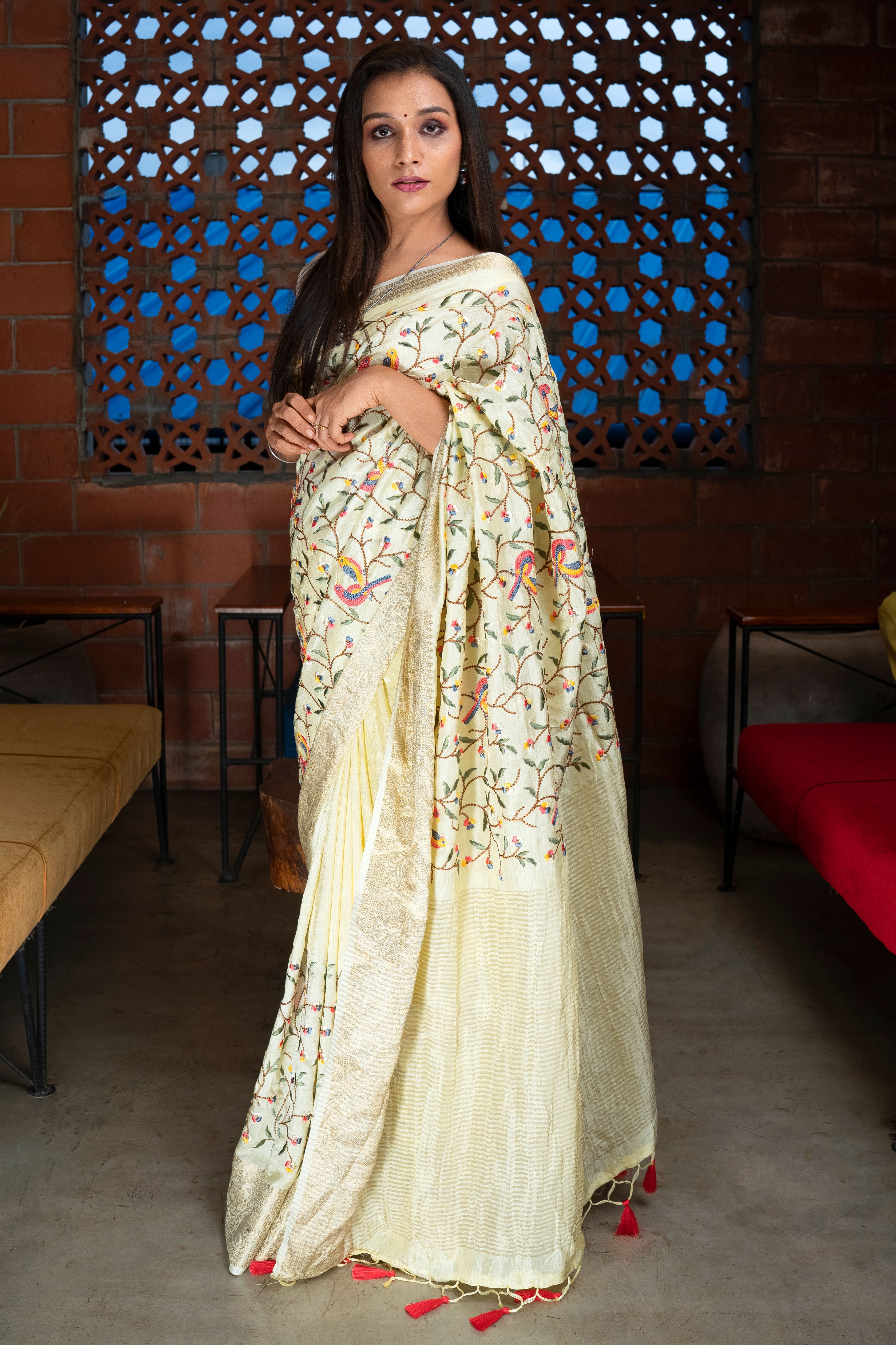 Premium Threadwork Saree