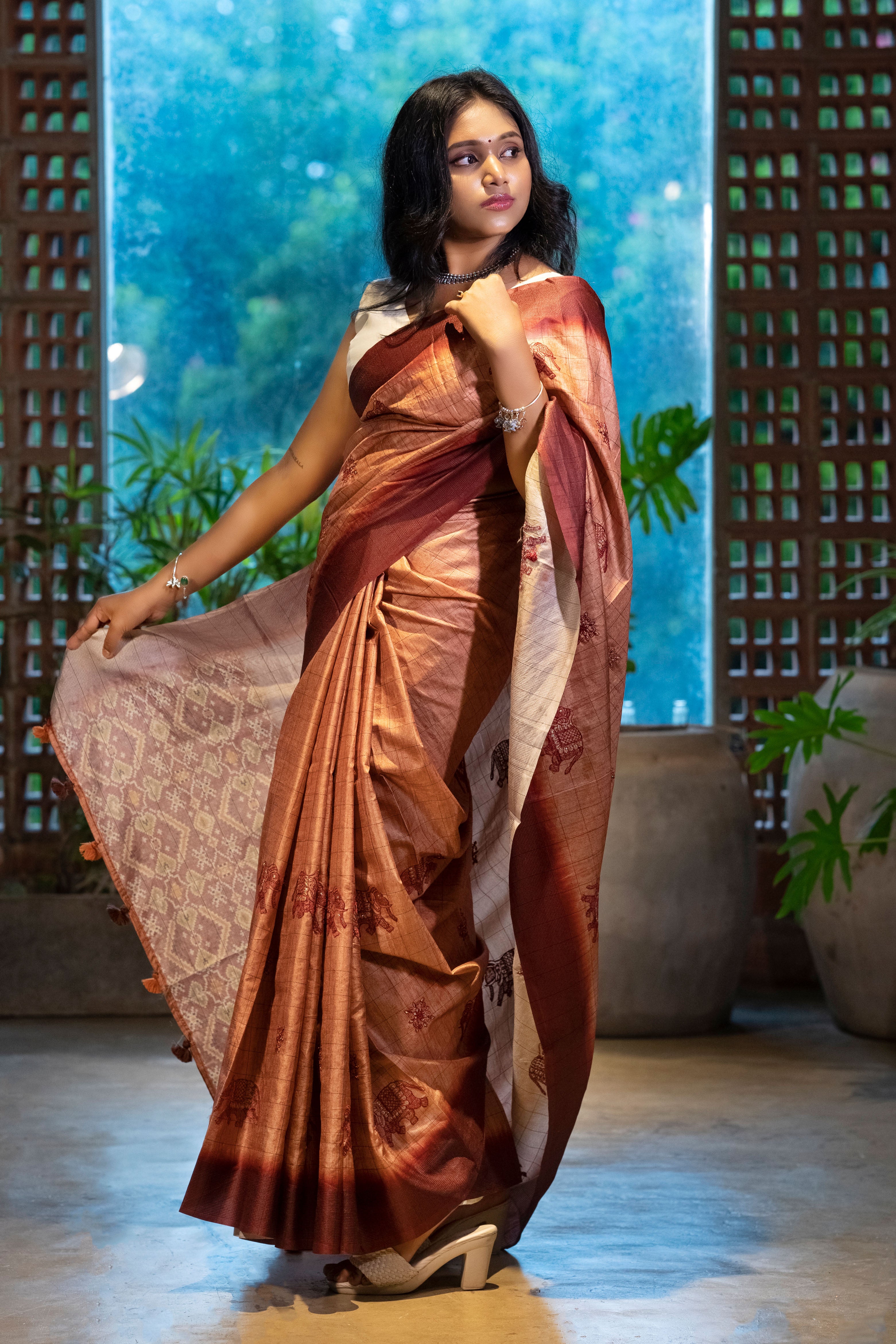 Premium Threadwork Saree